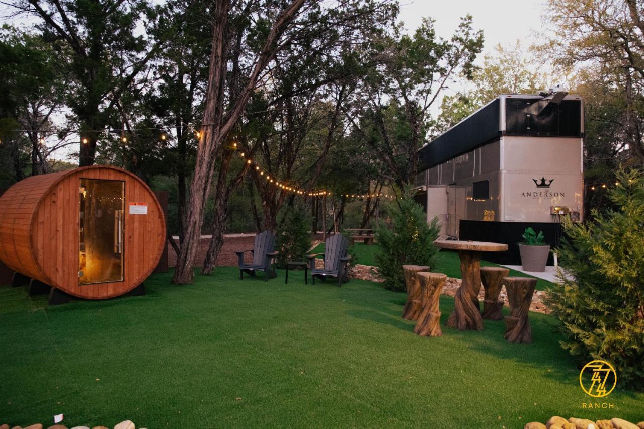 7744 Ranch Glamping Resort Austin Exterior photo