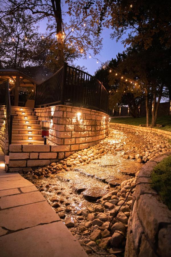 7744 Ranch Glamping Resort Austin Exterior photo