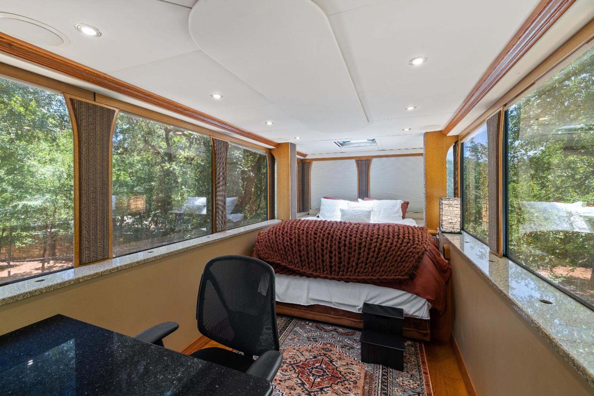7744 Ranch Glamping Resort Austin Room photo